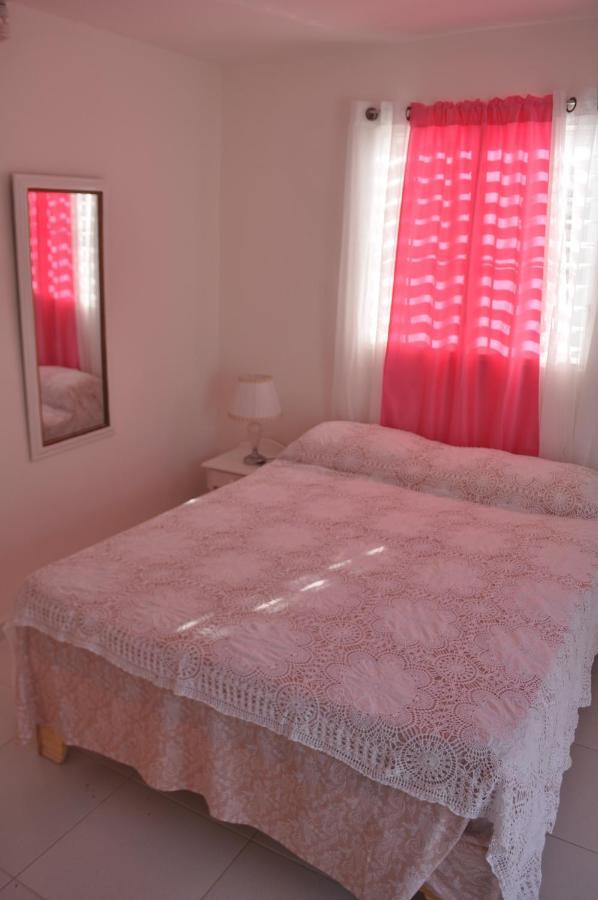 Residencial Lucy Boca Chica Exterior foto